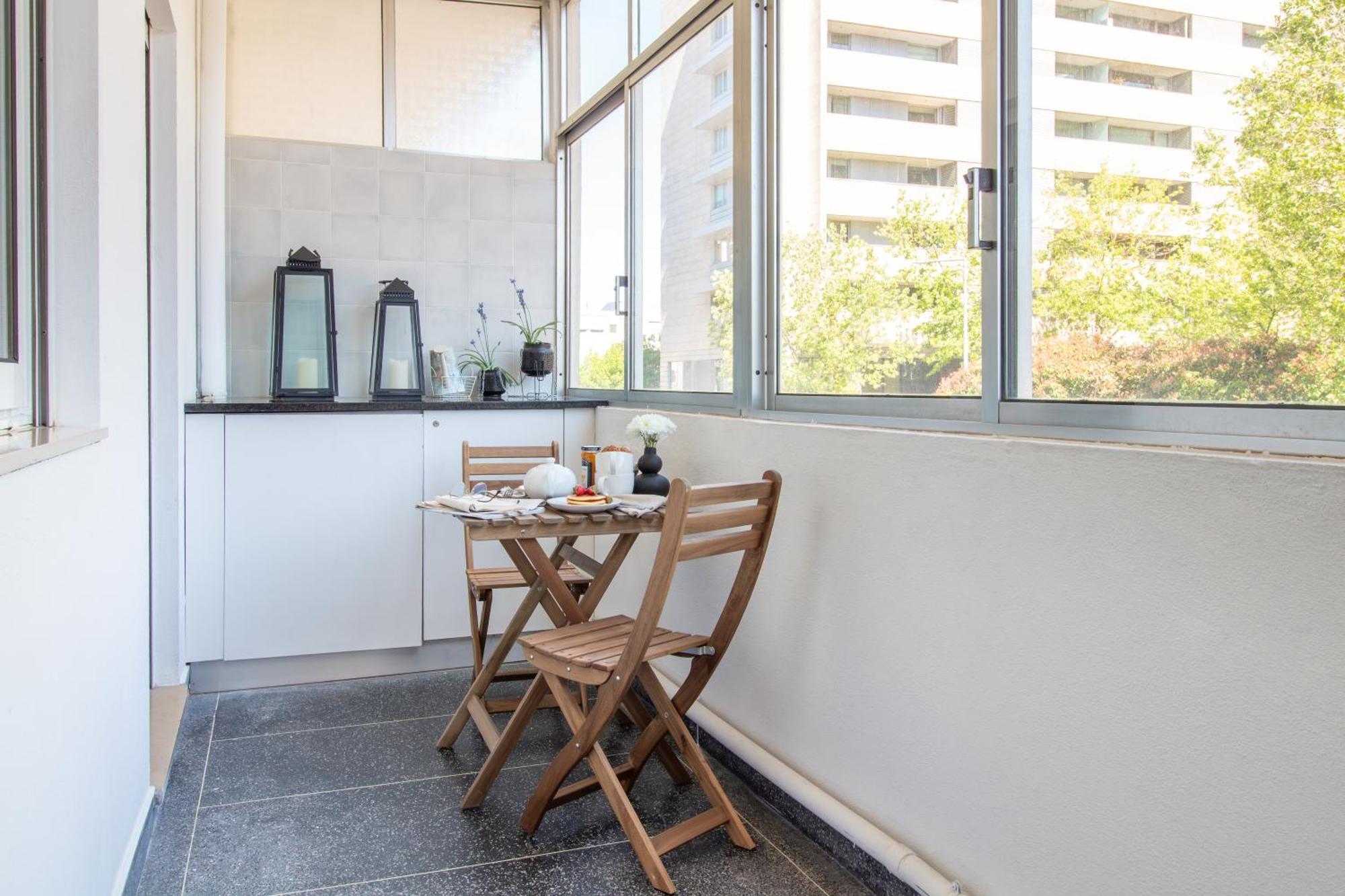 Lovelystay - Boavista Cozy Apartment Порто Екстериор снимка