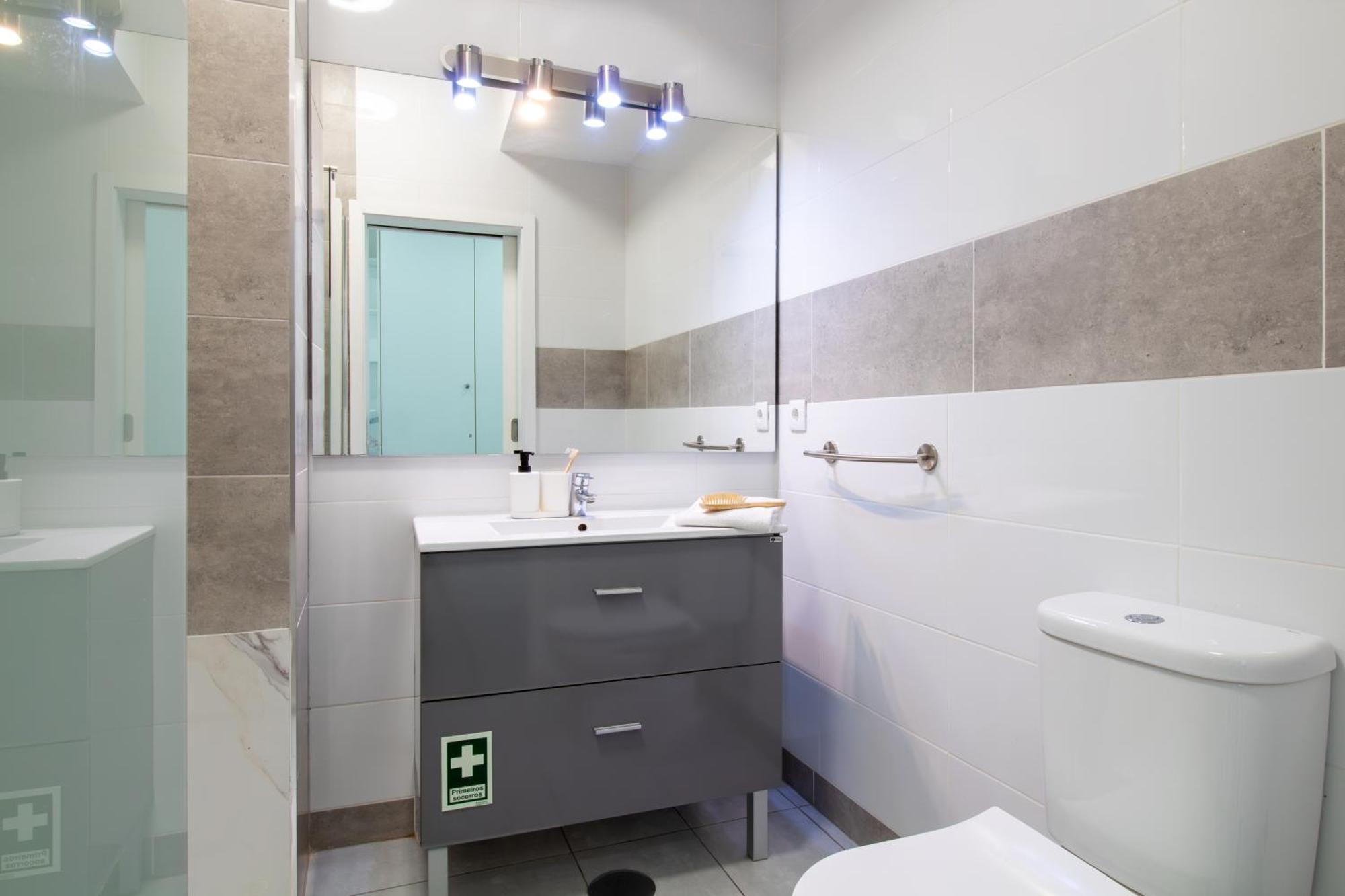 Lovelystay - Boavista Cozy Apartment Порто Екстериор снимка